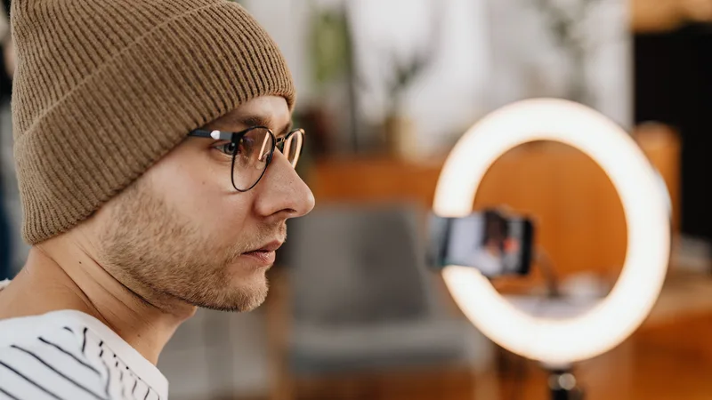 Yeni Başlayanlar İçin Bütçe Dostu Influencer Ekipmanları